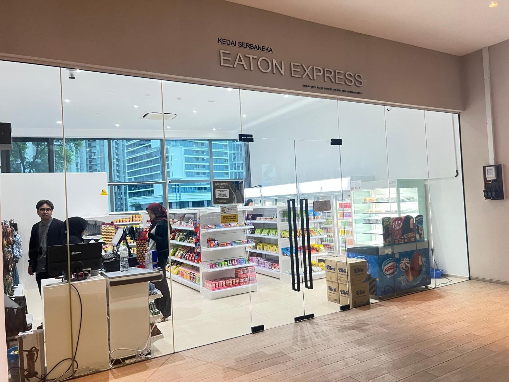 Eaton Service Apartment At Klcc — Photos 1